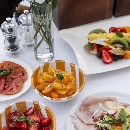 Hotel Grand Angiolieri 5*